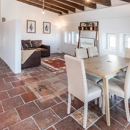 Διαμέρισμα Travel Habitat Port Valencia. *