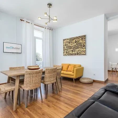 Travel Habitat Port Valencia. Βαλένθια