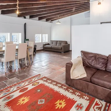 Travel Habitat Port Valencia. * Βαλένθια