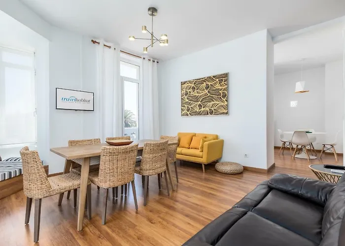 Travel Habitat Port Valencia. فالنسيا