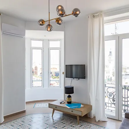 Travel Habitat Port Valencia. Apartment Valencia